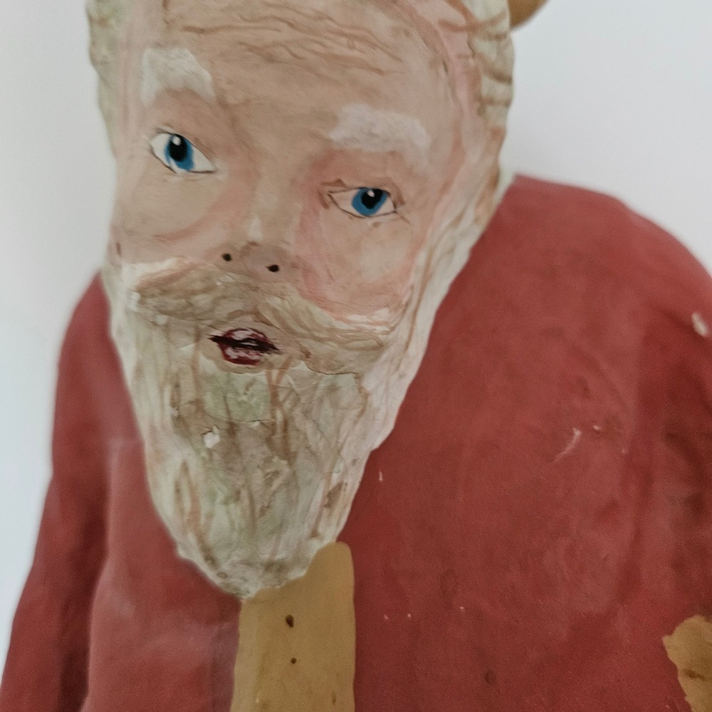 Vintage Caldor papier-mâché Santa Claus Figurine Folk Art Style Father Christmas - Picture 4 of 16